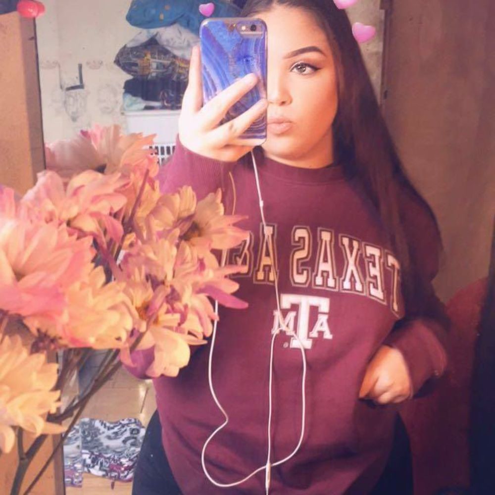 Meet your Posher, Lillian